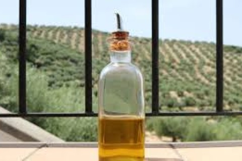 Anvisa proíbe venda de duas marcas de azeite